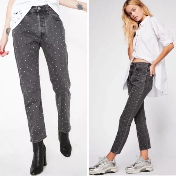 NWT LEVI'S JEANS PREMIUM CRYSTAL STUDDED EMBELLISHED BLACK CROPPED ANKLE FRAYED - Picture 1 of 16